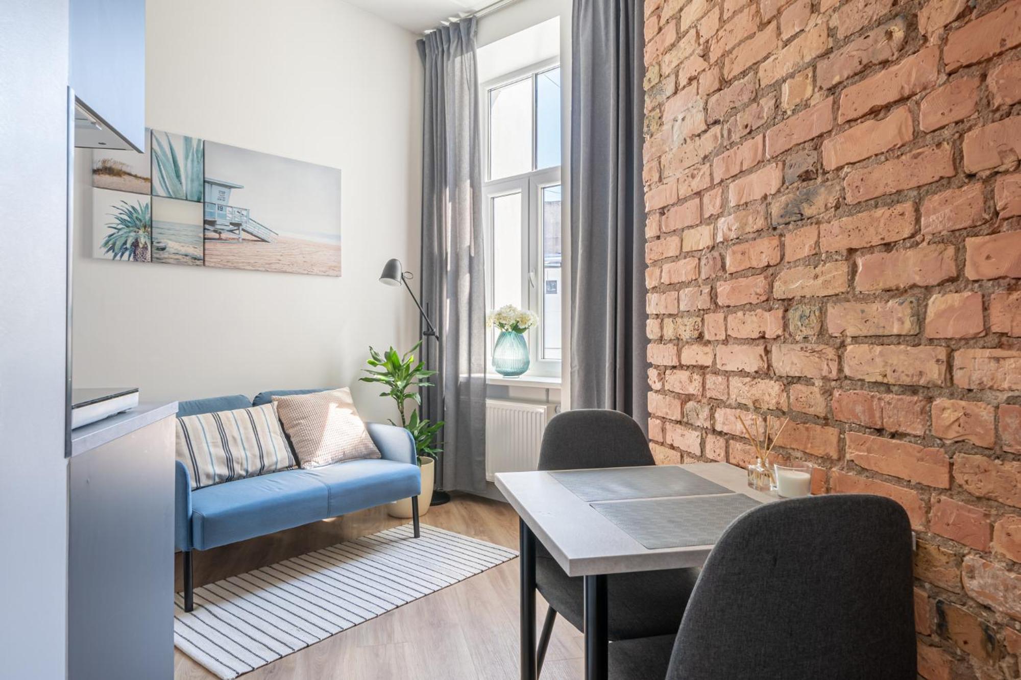 Prestigious Former Library Apartment - Perfect Location Riga Bagian luar foto